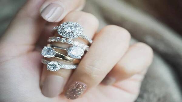 The List Of Picks For The Best Engagement Ring Styles