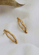 Curves Golden Earrings